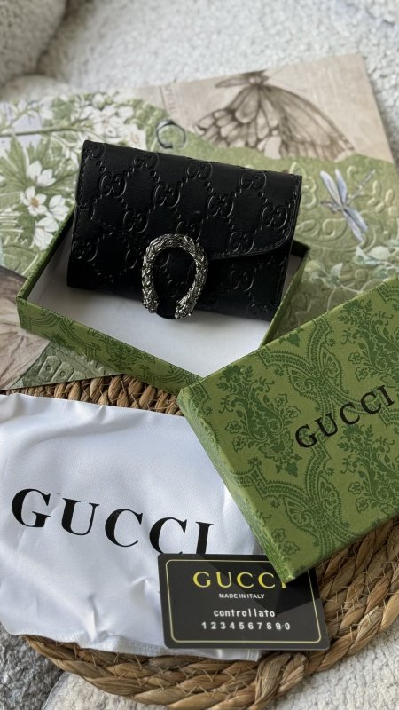 جزدان - GUCCI حجم صغير / شامل علبة