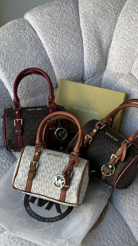 شنطة - MICHAEL KORS Bedford Legacy / شامل علبة