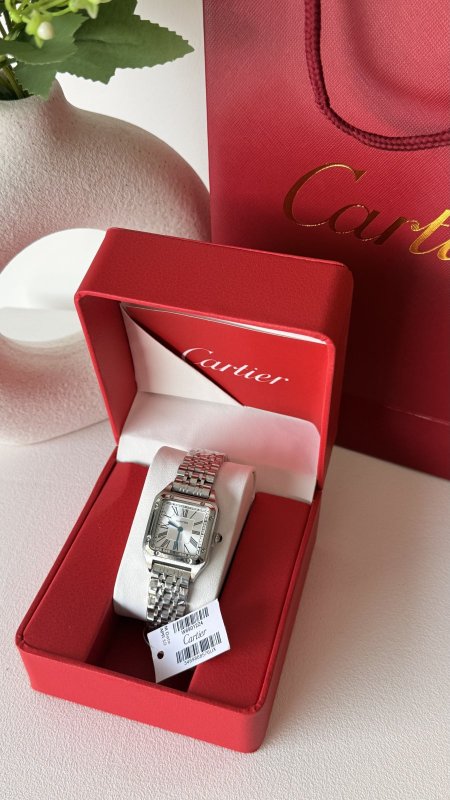 فضي / داخلية أبيض