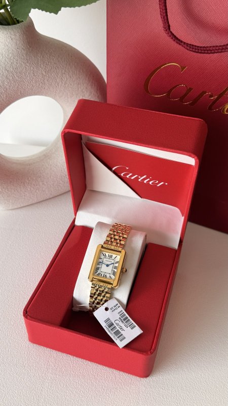 ساعة CARTIER مستطيل / شامل العلبة و الكيس