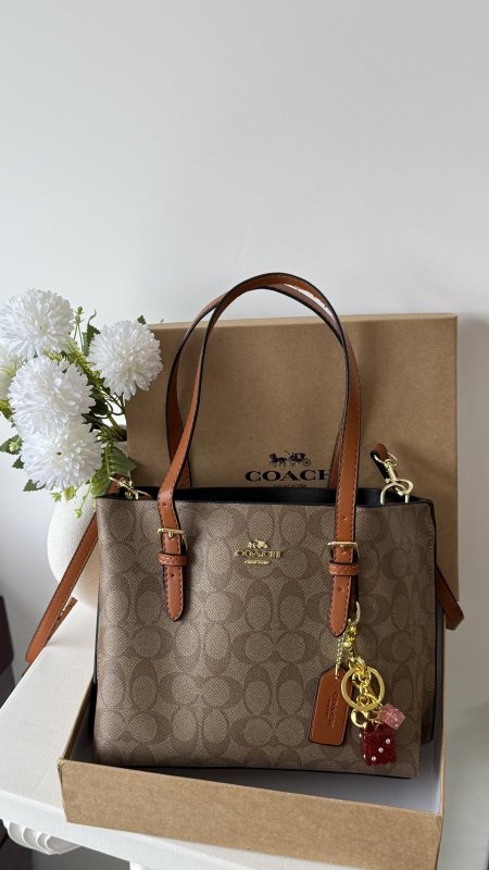 كاكي ايد بني