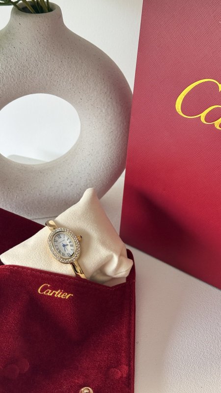 ساعة - cartier baignoire / زركون