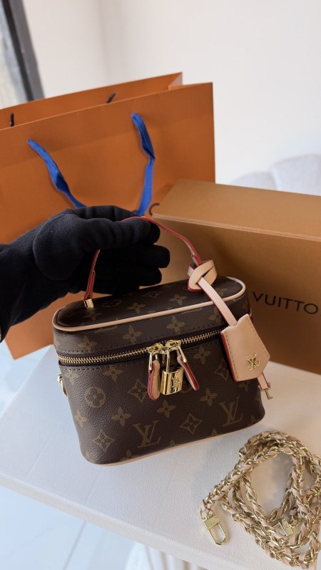 بني / بيج فاتح