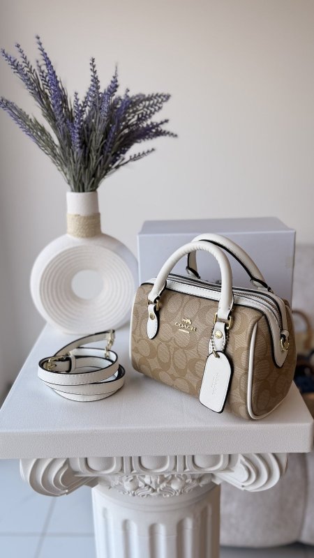 عسلي اطار ابيض