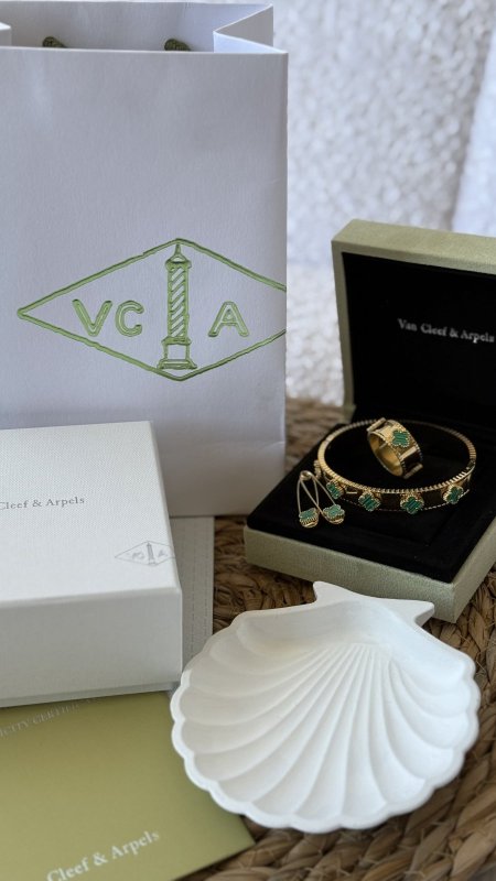 طقم ٣ قطع van cleef