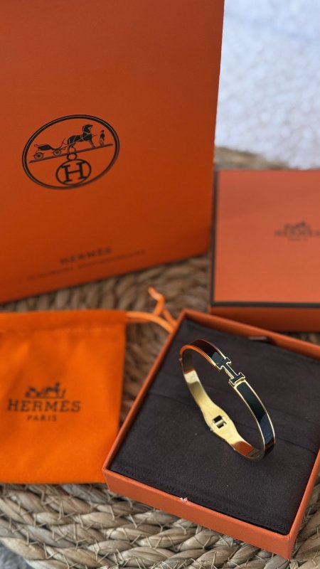 اسوارة HERMES