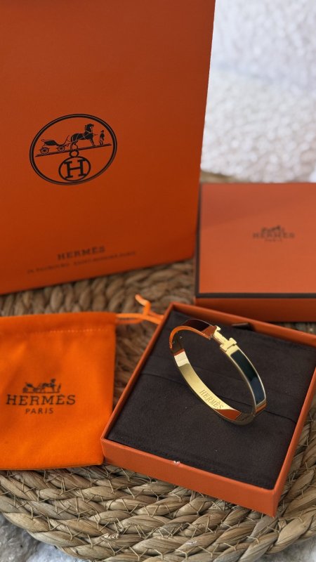اسوارة HERMES