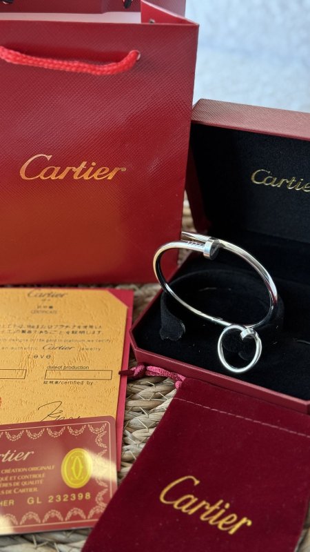 طقم  CARTIER / قطعتين