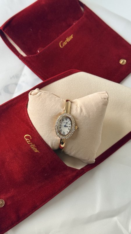 ذهبي / أبيض سترس