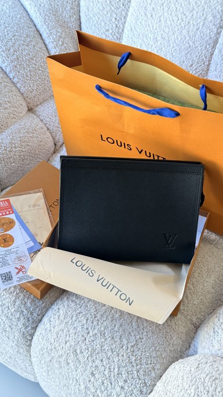 باوتش LV / شامل علبة