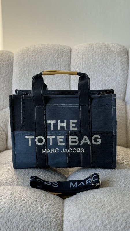 شنطة - Medium MARC JACOBS