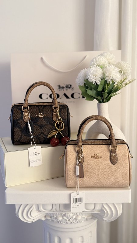 شنطة - Coach Mini Rowan Crossbody / شامل علبة