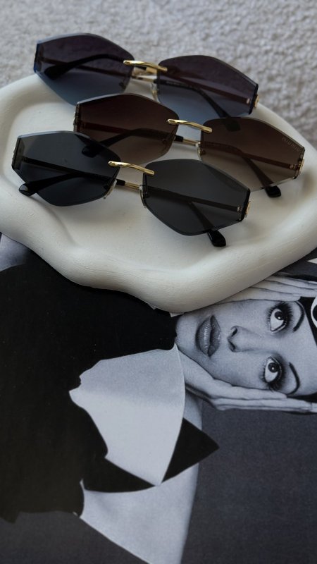 نظارة - MIU MIU