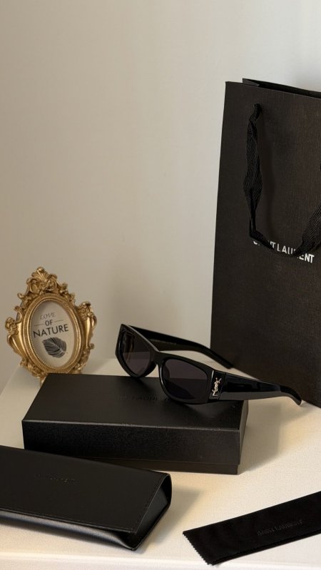 نظارة SAINT LAURENT / YSL  / فل بكج علبة وكيس