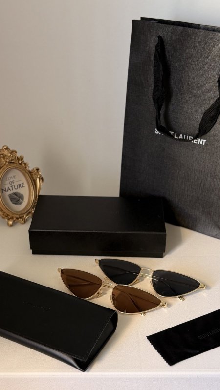 نظارة SAINT LAURENT / YSL  / فل بكج علبة وكيس