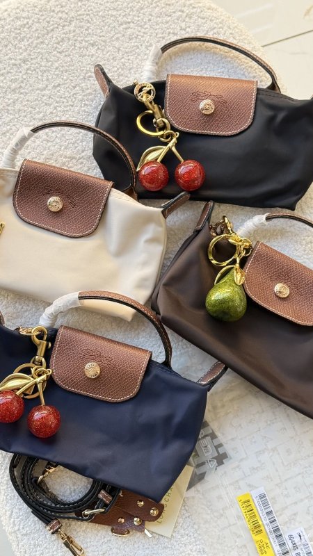 شنطة - LONGCHAMP MINI XS