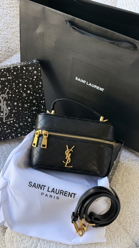 شنطة - YSL SAINT LAURENT GABY / شامل علبة