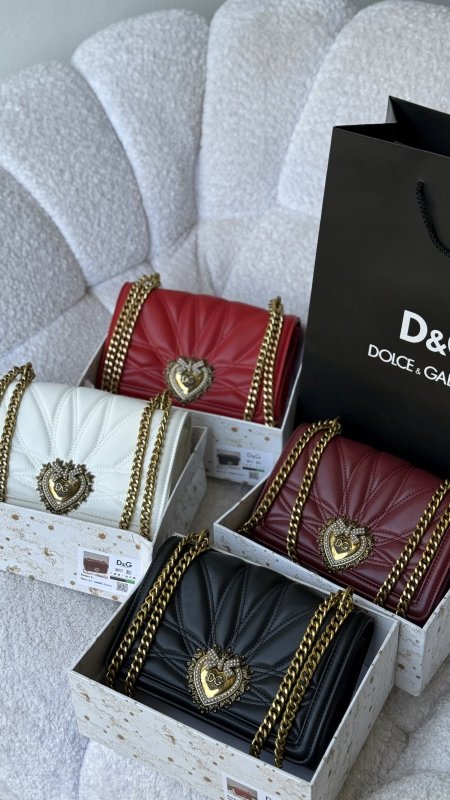شنطة - Dolce & Gabbana Devotion shoulder bag / شامل علبة