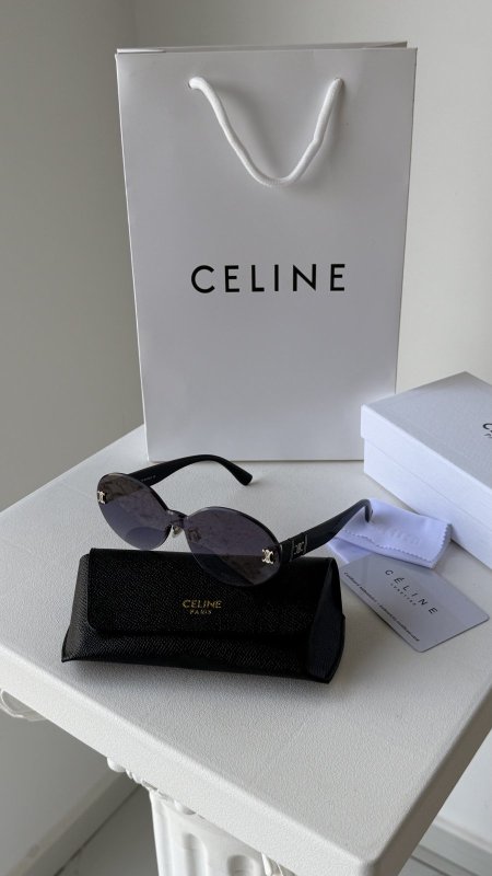 نظارة CELINE / فل بكج علبة وكيس