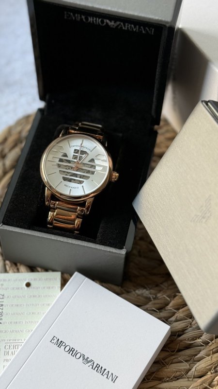 روز جولد داخلية ابيض