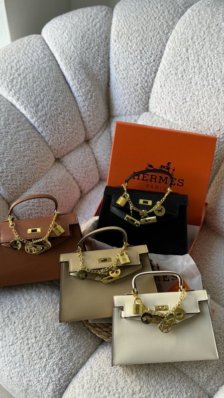 شنطة - Hermes mini kelly 20 / شامل علبة