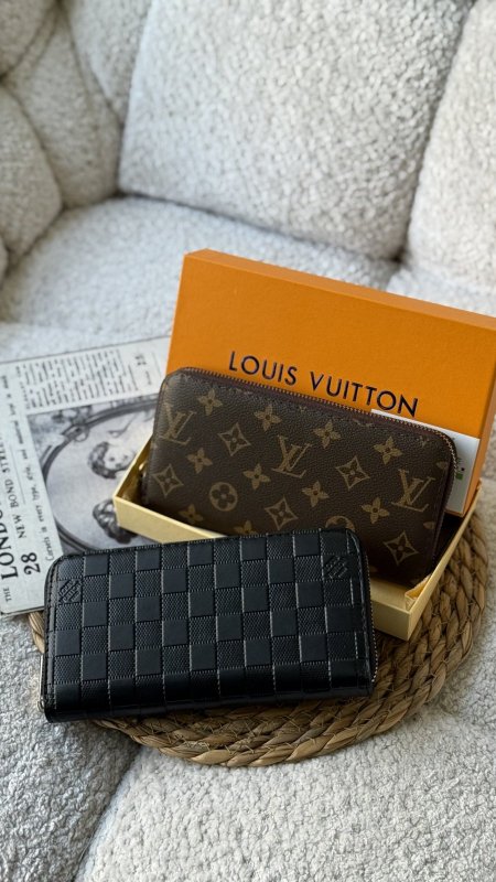 جزدان - Louis Viutton / شامل علبة