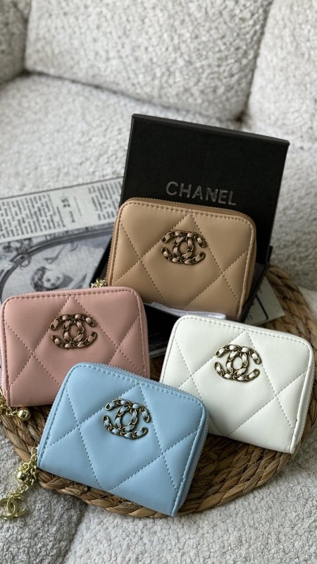 جزدان - CHANEL صغير/ شامل علبة