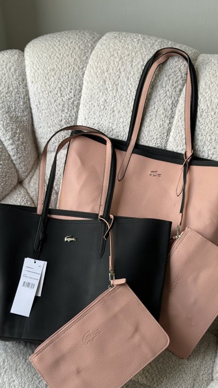 أسود / زهر فاتح